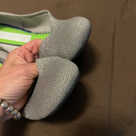 Rothy’s silver sparkly flats size 10 - Picture 4 of 5